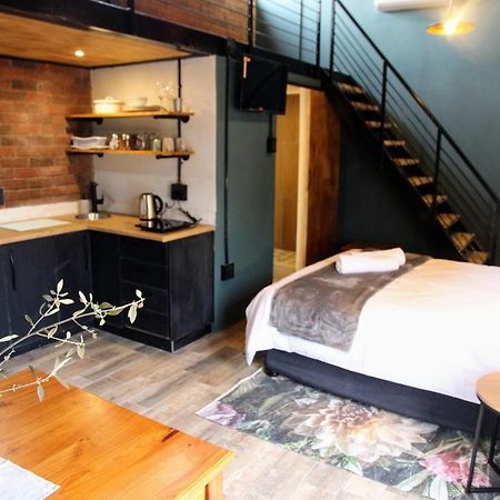 Nini'S Guest Units Hotel บลูมฟอนเทน ภายนอก รูปภาพ